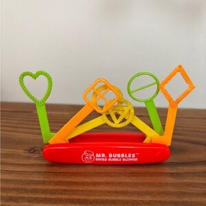 Vintage bug catcher and bubble maker